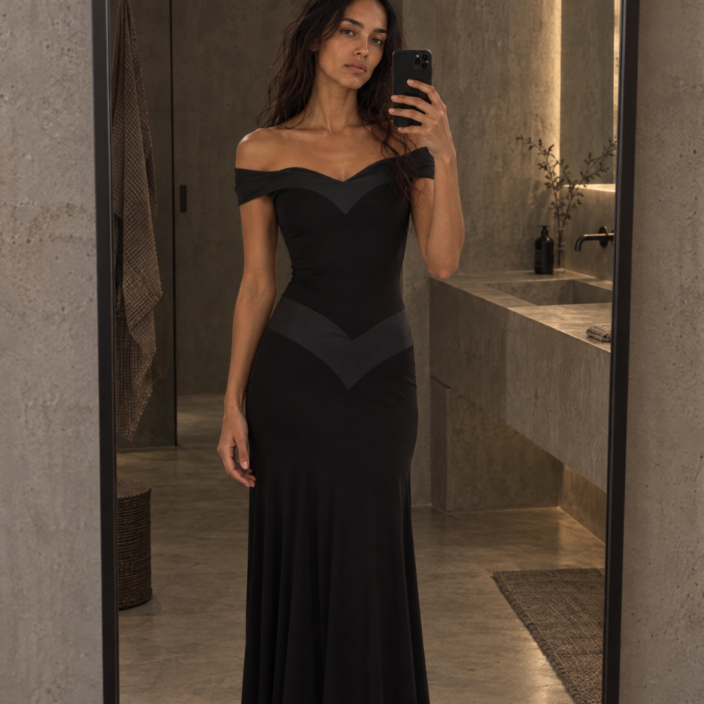 Ance Gria Octavia Gown Black